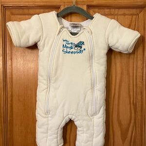 Baby Merlin’s Magic Sleepsuit Small 3-6 Months 12-18lbs Cream 100% Cotton